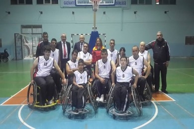 ENGELSİZ GAZİANTEP SPOR KULÜBÜ BAŞARIYLA İLERLİYOR.